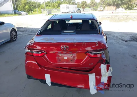 2023 Toyota Camry Le z USA, uszkodzony, nr VIN 4T1C11AK3PU123662